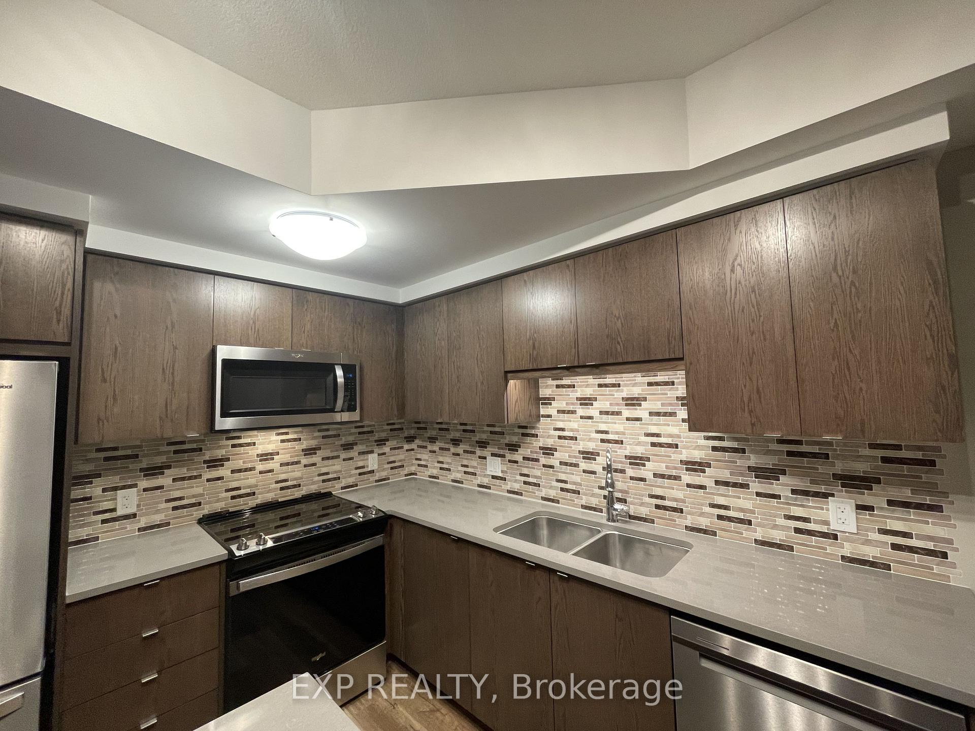 Photo 7 of Unit 813, 93 Arthur Street S, Guelph, St. Patrick's Ward — HOMEH