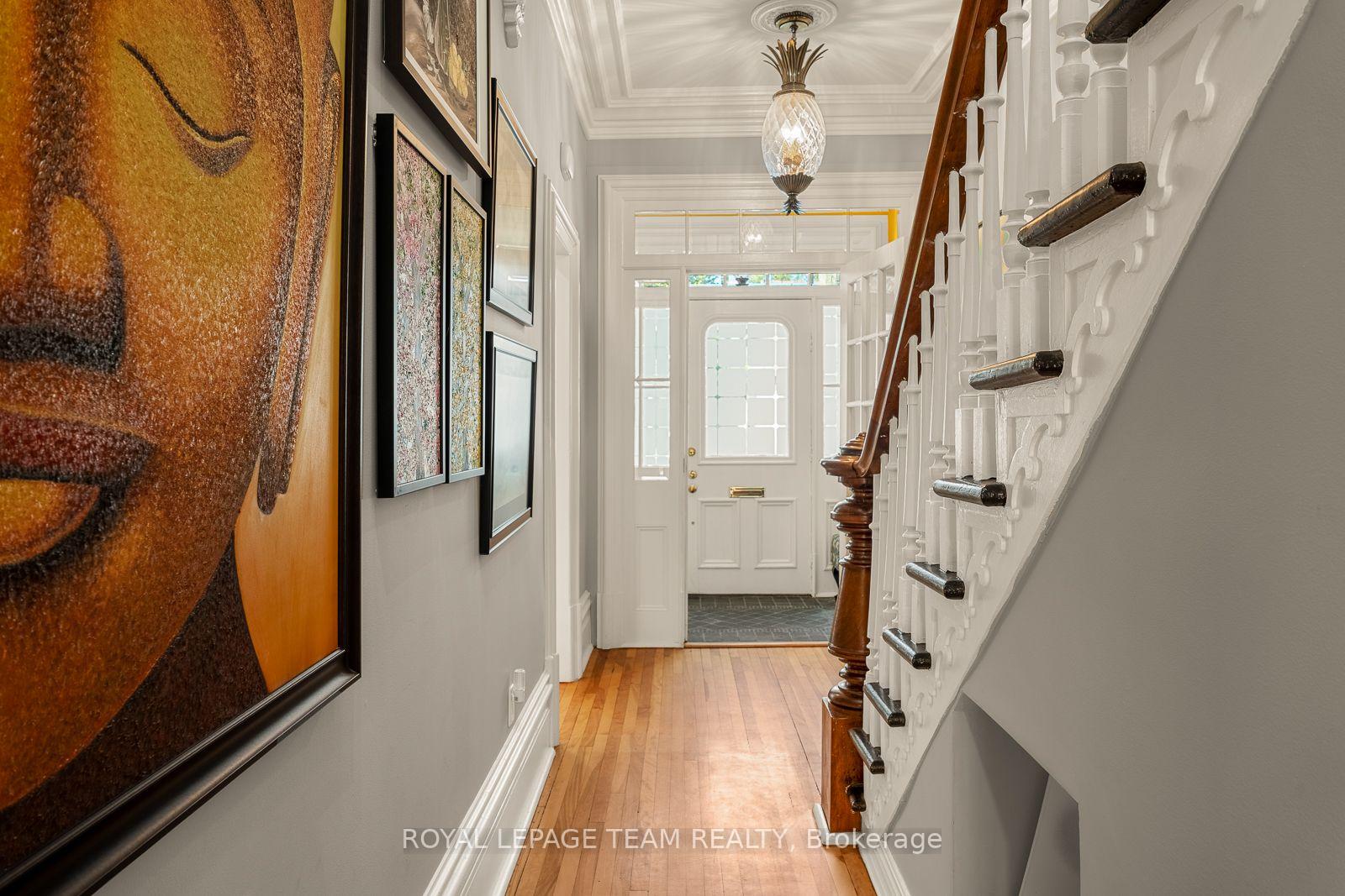 Photo 4 of 150 Guigues Avenue, Ottawa, Lower Town/Byward Market — HOMEH
