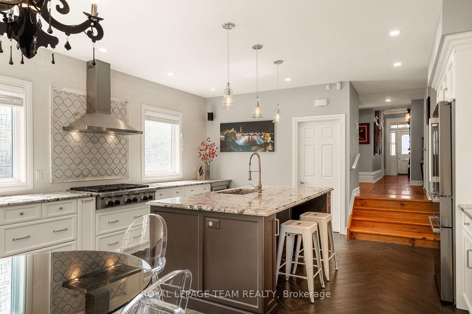 Photo 19 of 150 Guigues Avenue, Ottawa, Lower Town/Byward Market — HOMEH