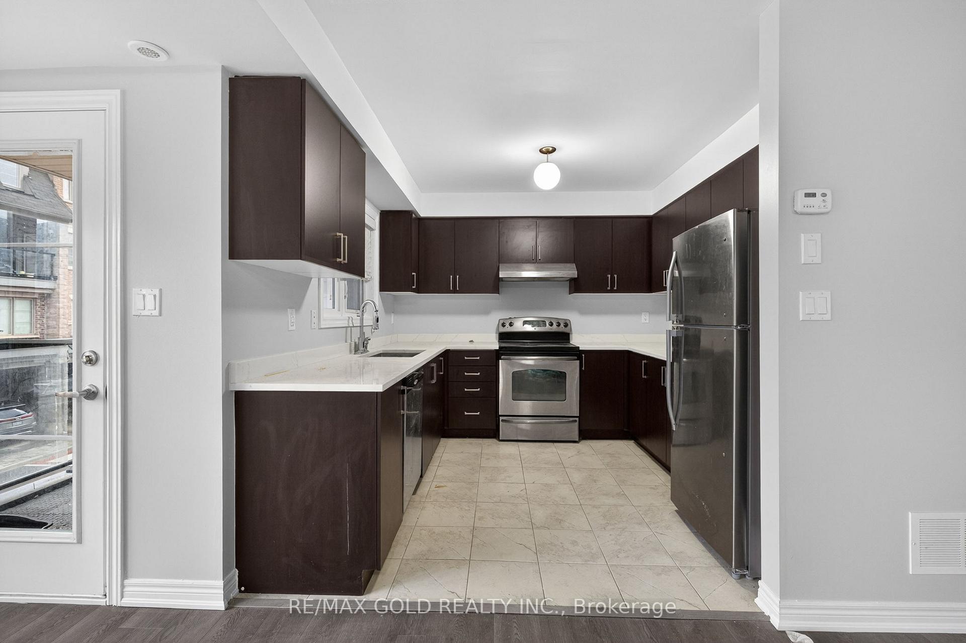 Photo 13 of Unit 48, 200 Veterans Drive, Brampton, Northwest Brampton — HOMEH