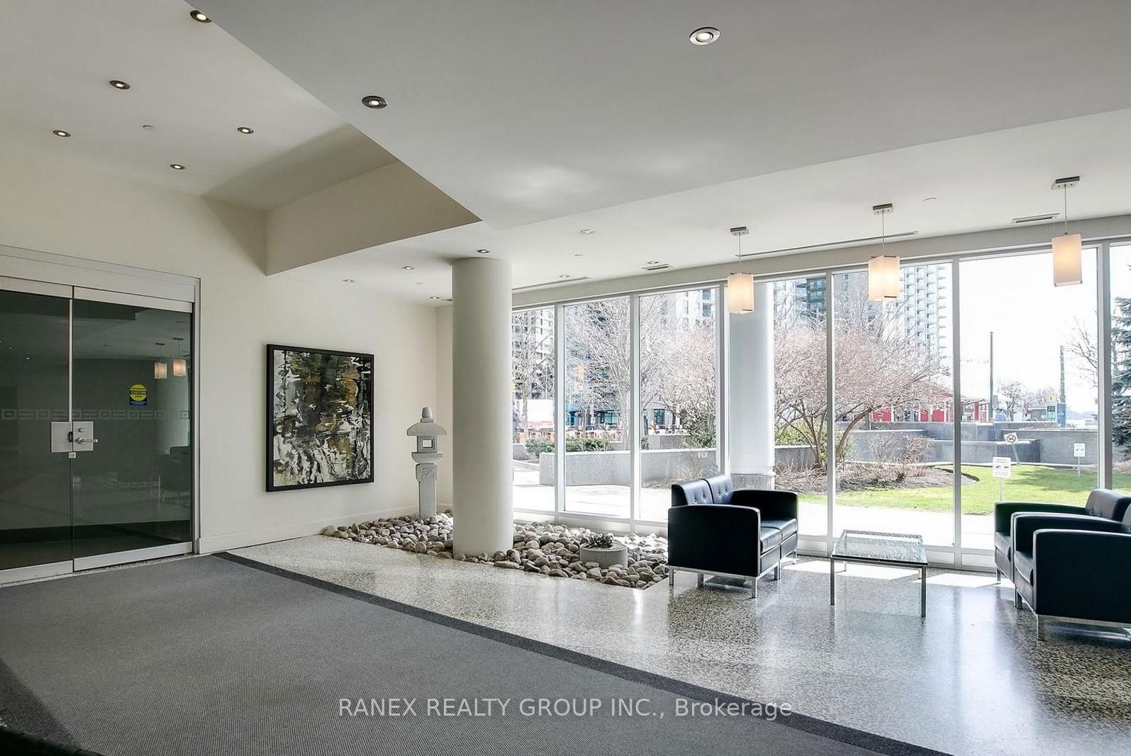Photo 4 of Unit 2812, 8 York Street, Toronto, Waterfront Communities — HOMEH