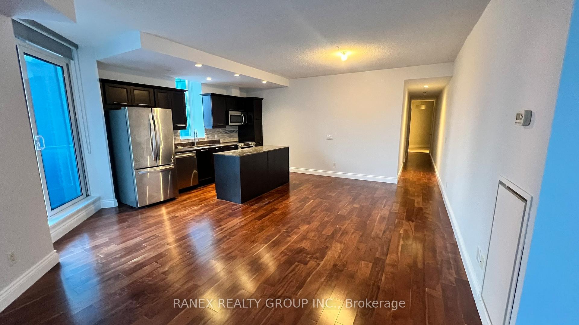 Photo 15 of Unit 2812, 8 York Street, Toronto, Waterfront Communities — HOMEH