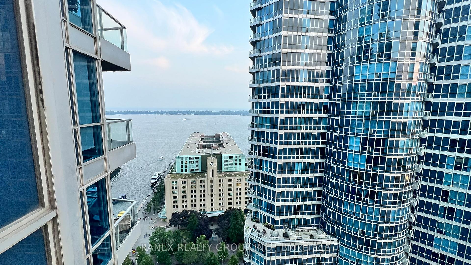 Photo 19 of Unit 2812, 8 York Street, Toronto, Waterfront Communities — HOMEH