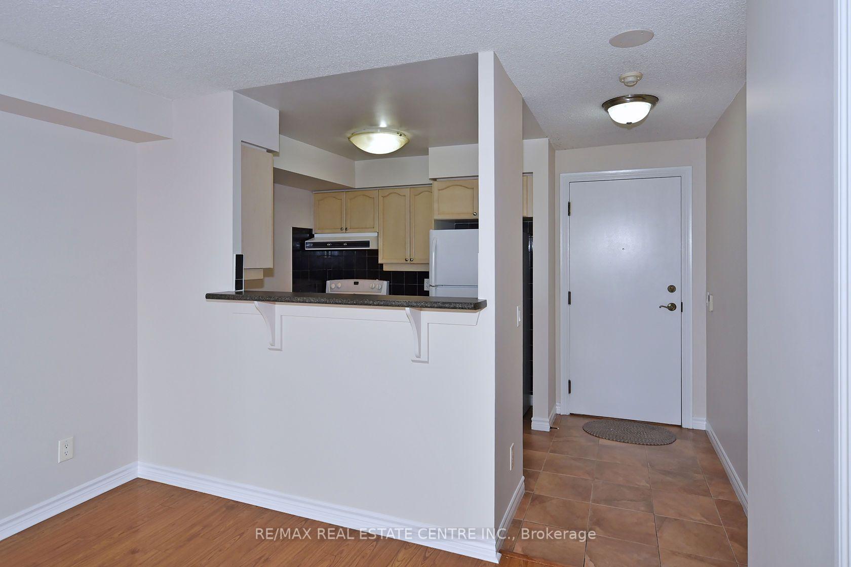 Photo 12 of Unit 2624, 700 Humberwood Boulevard, Etobicoke, West Humber-Clairville — HOMEH