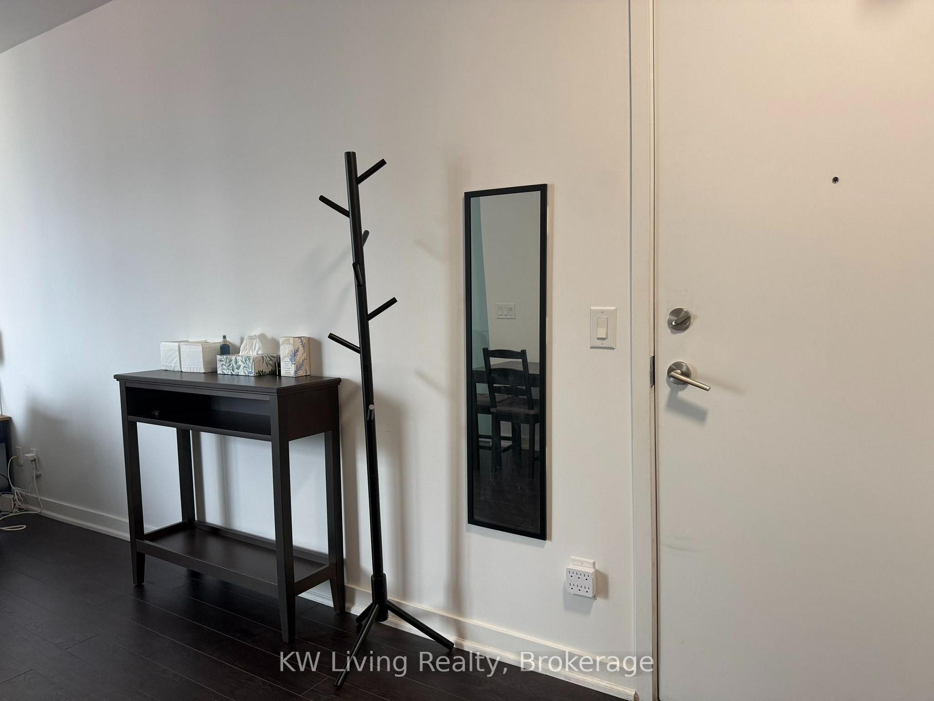 Photo 25 of Unit 2009, 210 Simcoe Street, Toronto, Kensington-Chinatown — HOMEH