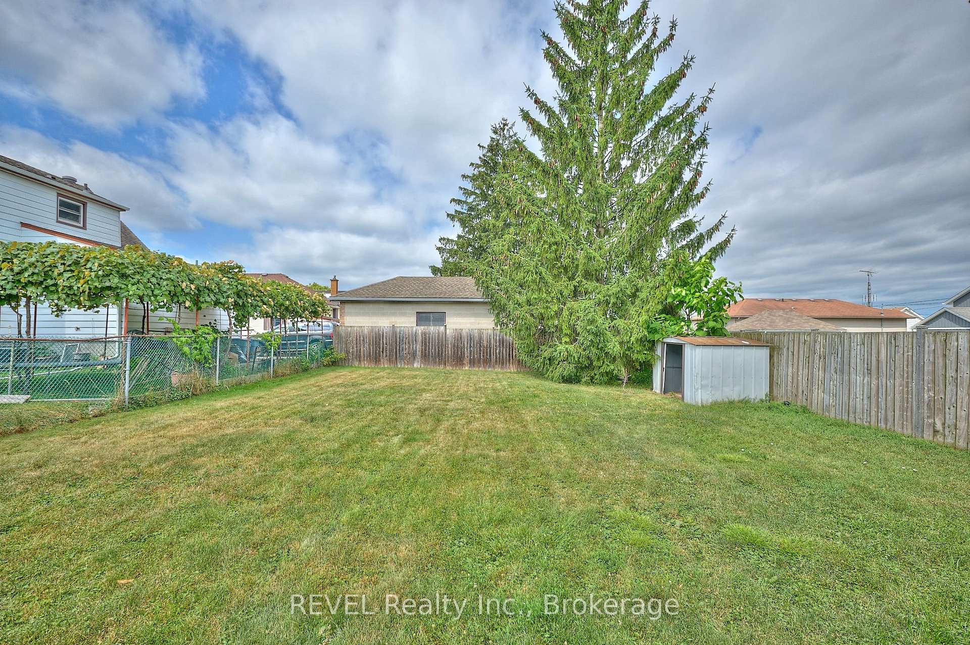 Photo 30 of 9 Colborne Street, Thorold, Thorold Downtown — HOMEH