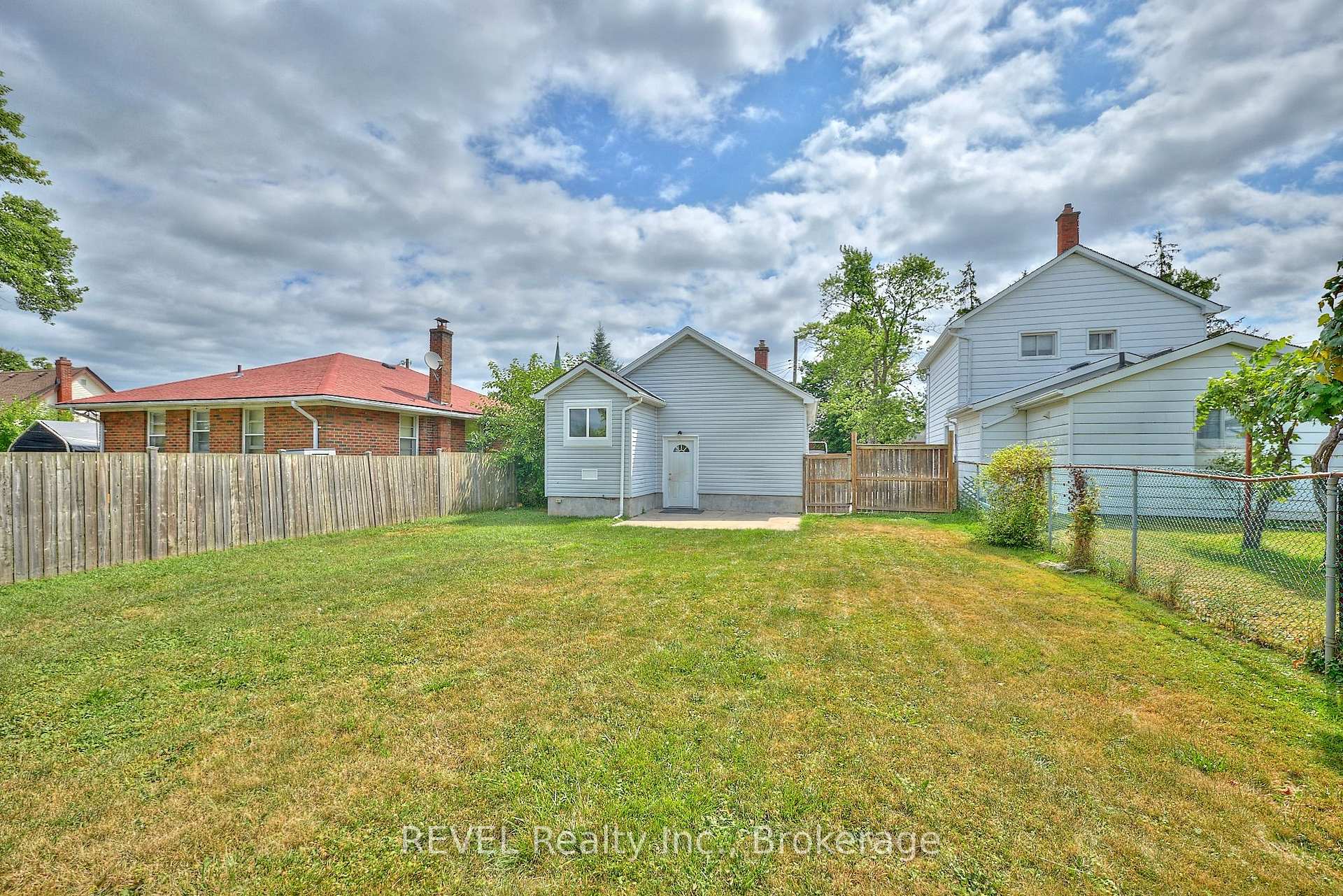 Photo 32 of 9 Colborne Street, Thorold, Thorold Downtown — HOMEH