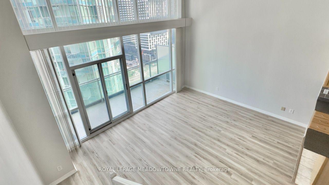 Photo 10 of Unit 2114, 223 Webb Drive, Mississauga, City Centre — HOMEH