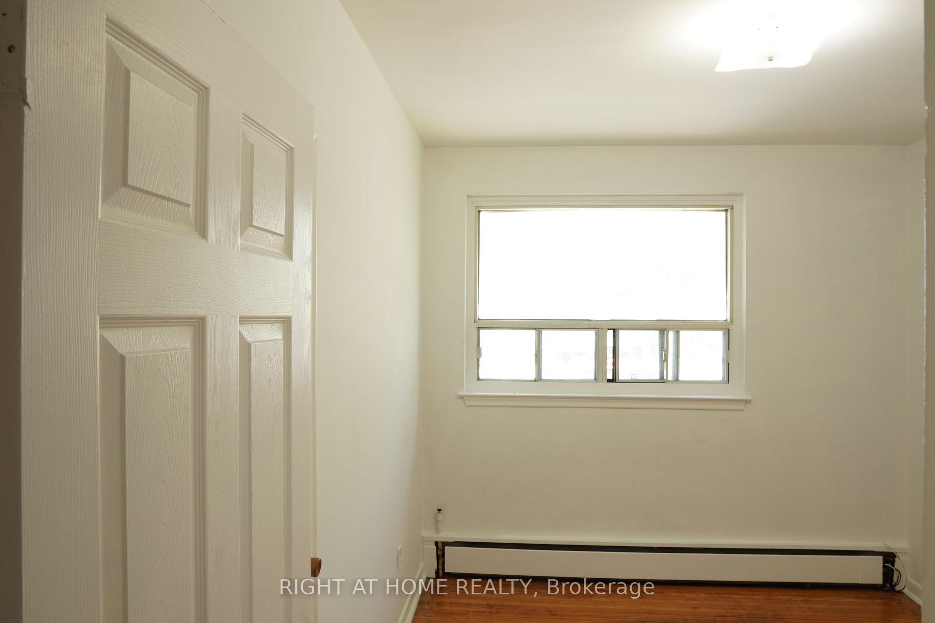 Photo 8 of Unit 3, 41 Northgate Drive, North York, Downsview-Roding-CFB — HOMEH