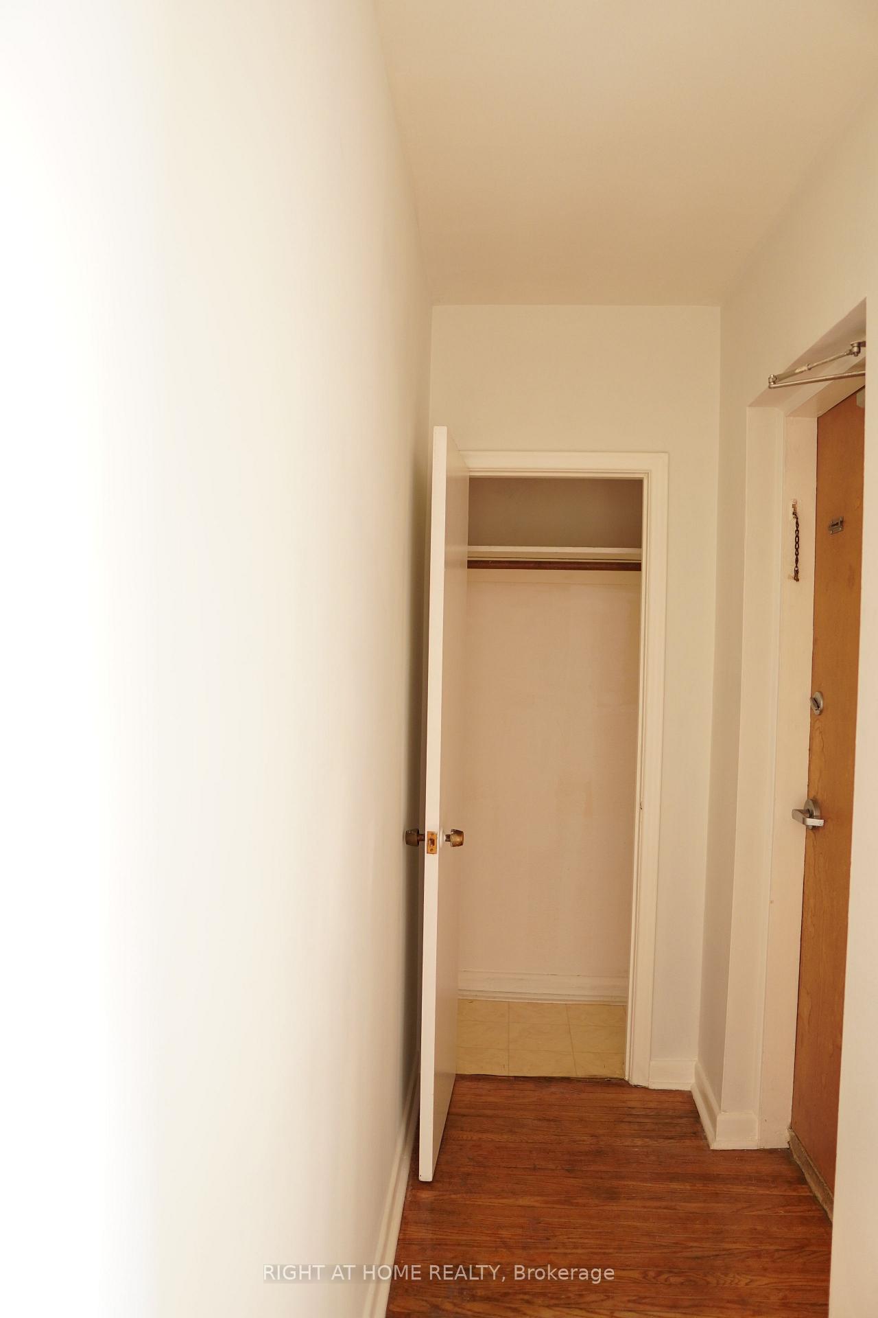Photo 9 of Unit 3, 41 Northgate Drive, North York, Downsview-Roding-CFB — HOMEH
