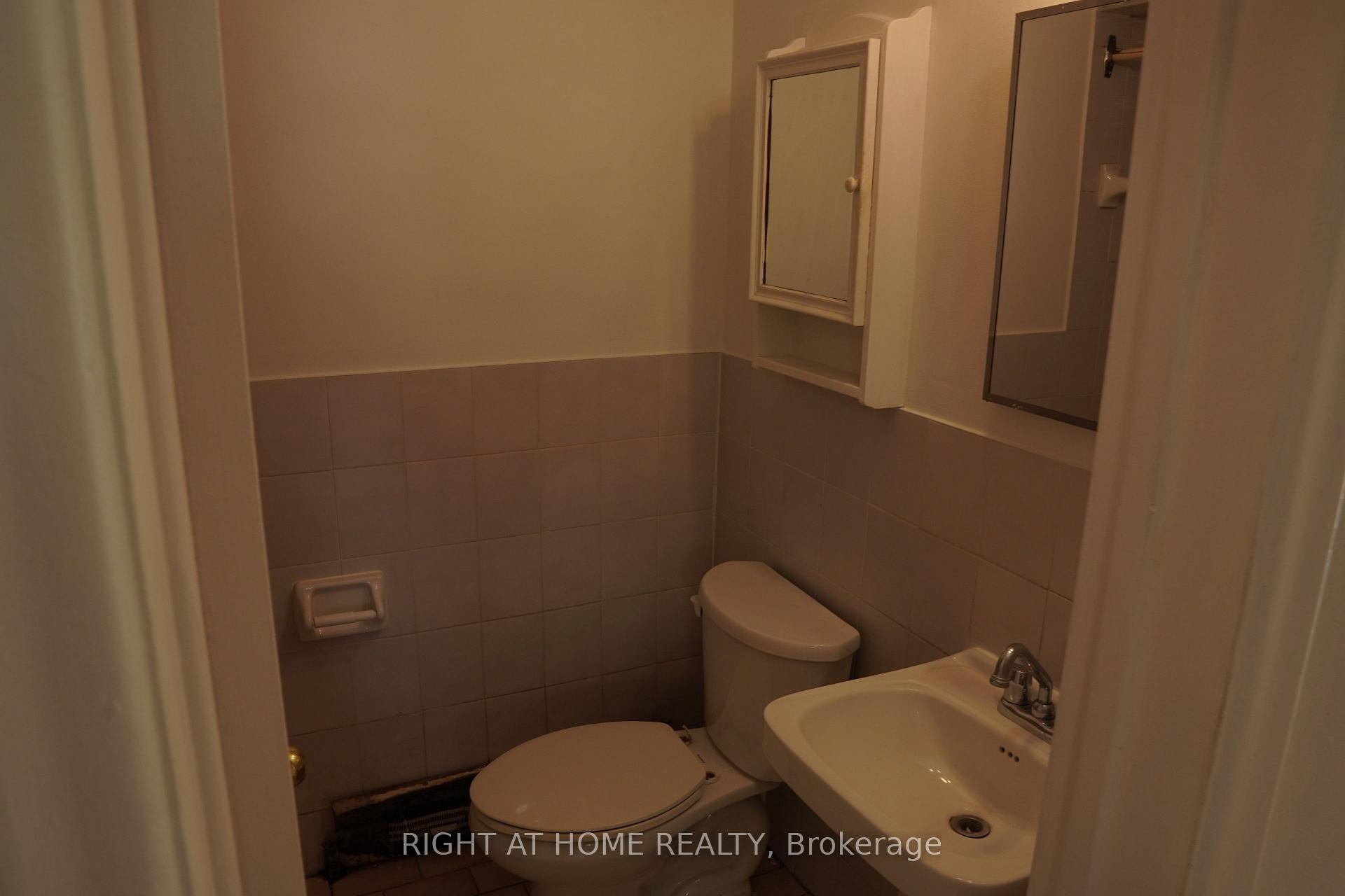 Photo 13 of Unit 3, 41 Northgate Drive, North York, Downsview-Roding-CFB — HOMEH
