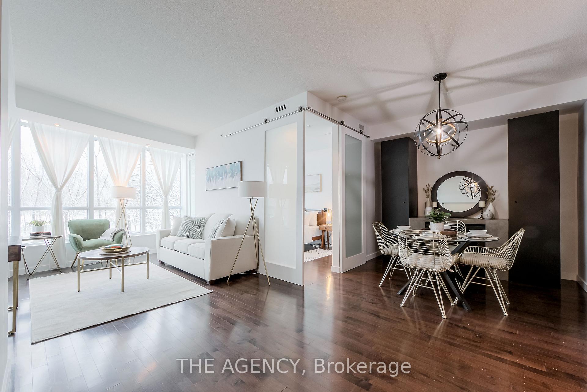 Photo 9 of Unit 208, 219 Fort York Boulevard, Toronto, Niagara — HOMEH