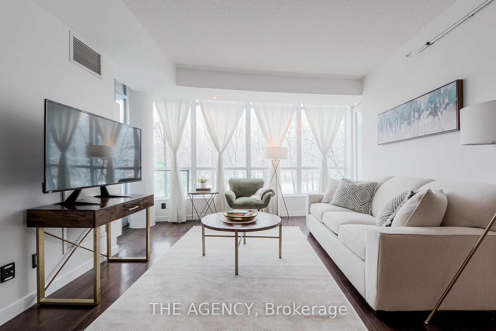 Photo 13 of Unit 208, 219 Fort York Boulevard, Toronto, Niagara — HOMEH