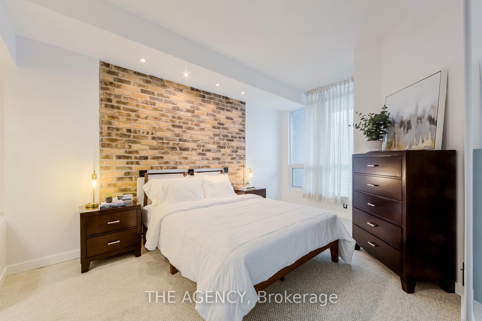 Photo 23 of Unit 208, 219 Fort York Boulevard, Toronto, Niagara — HOMEH
