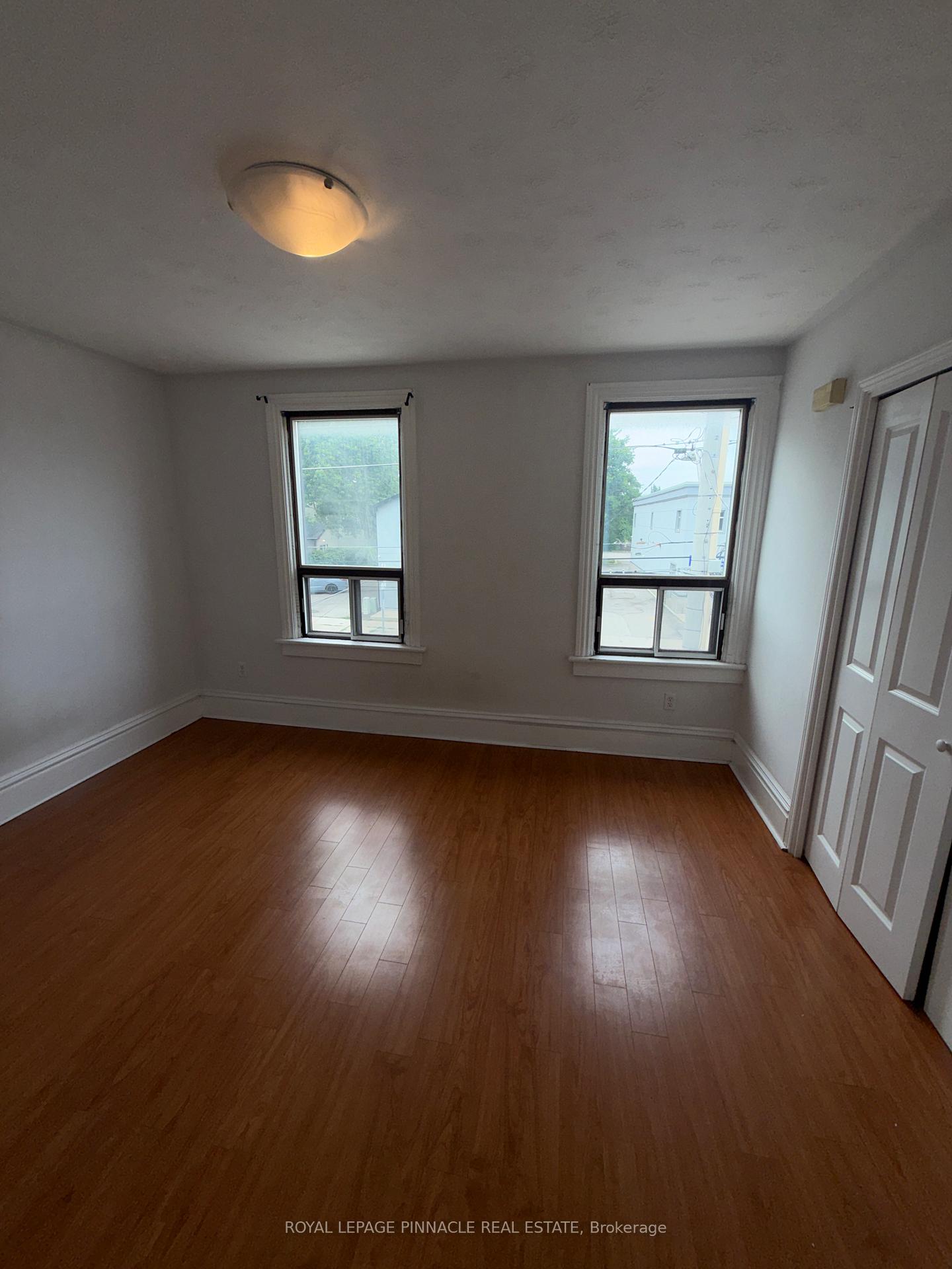 Photo 7 of Unit Upper, 55 Cannon Street W, Hamilton, Strathcona — HOMEH