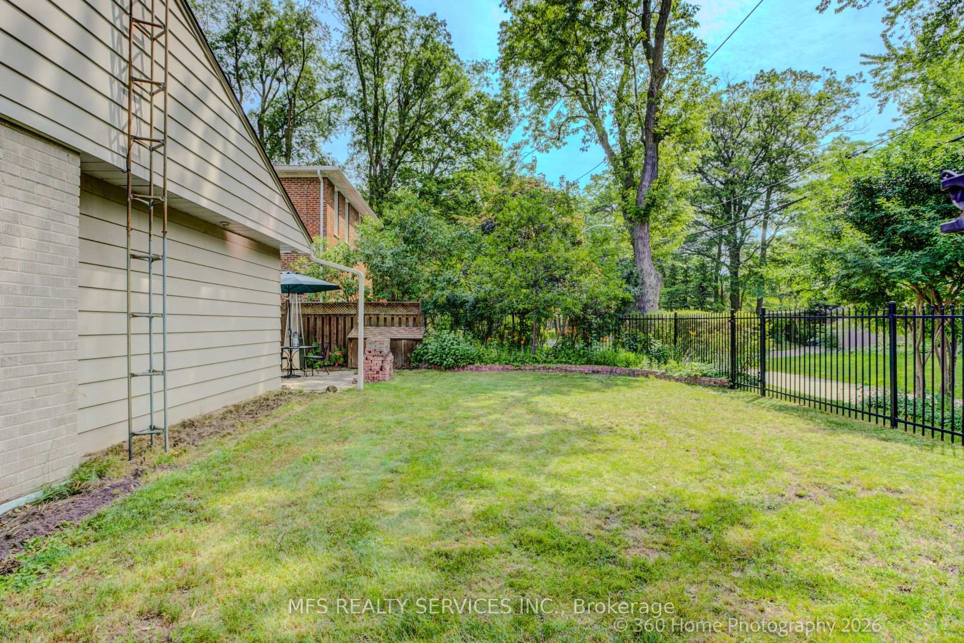 Photo 27 of 47 Deep Dene Drive, Scarborough, Highland Creek — HOMEH