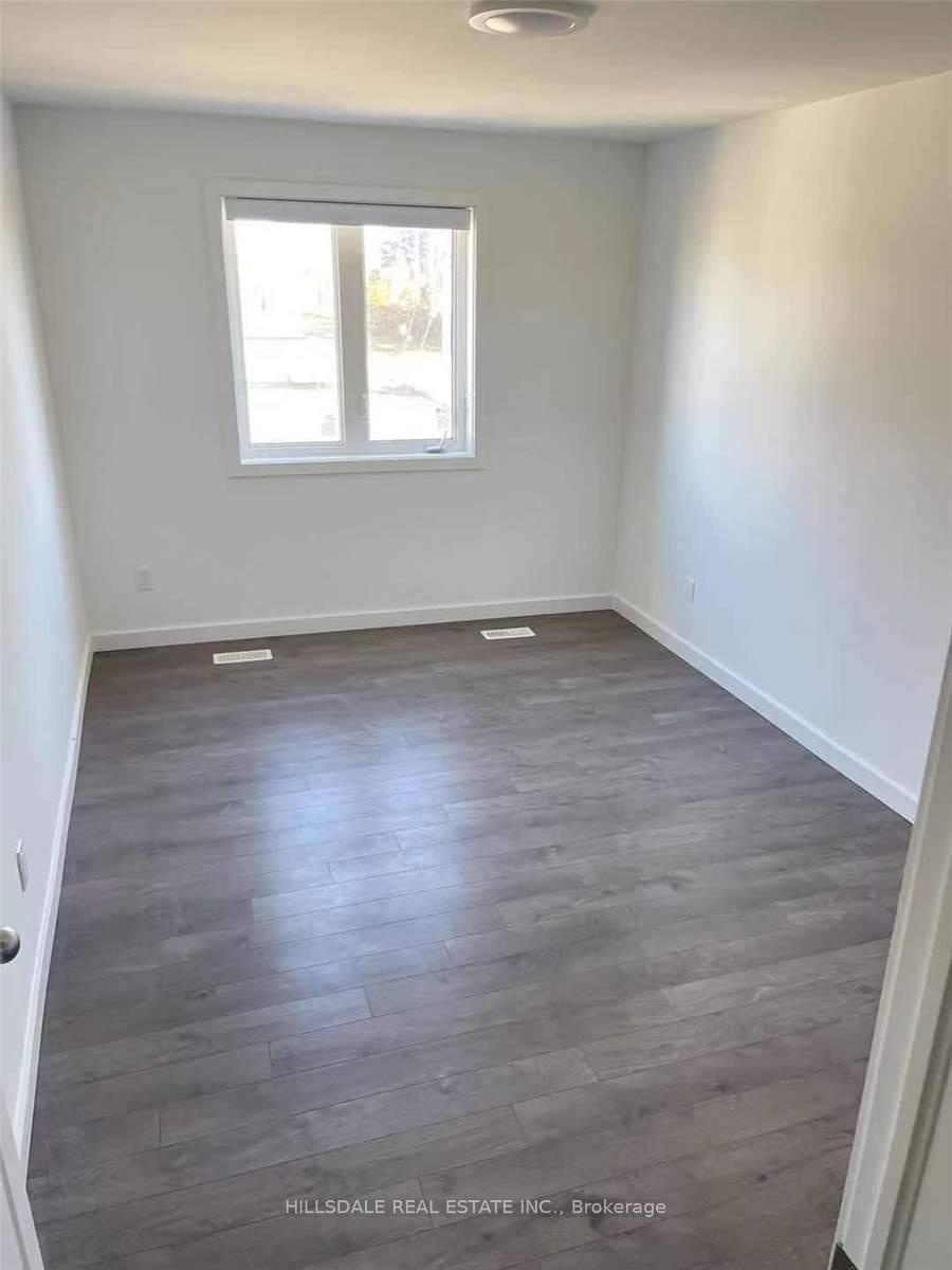 Photo 8 of 350 Chaffey Street, Welland, Lincoln/Crowland — HOMEH