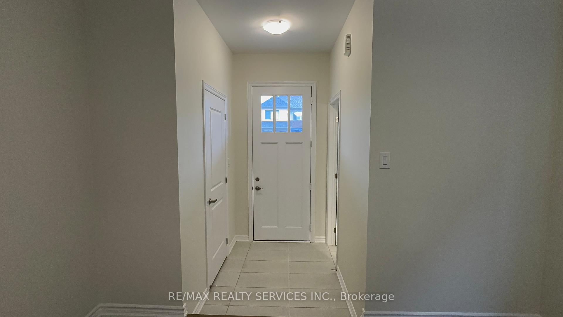 Photo 4 of 10 Molnar Crescent, Brantford, Empire South — HOMEH