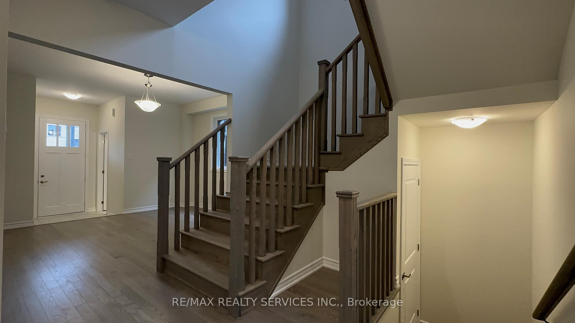 Photo 9 of 10 Molnar Crescent, Brantford, Empire South — HOMEH