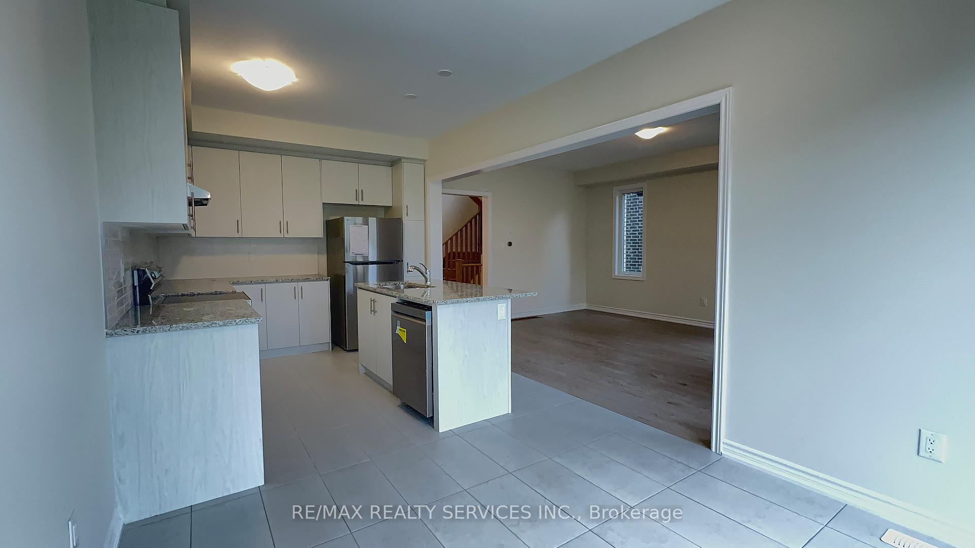 Photo 15 of 10 Molnar Crescent, Brantford, Empire South — HOMEH