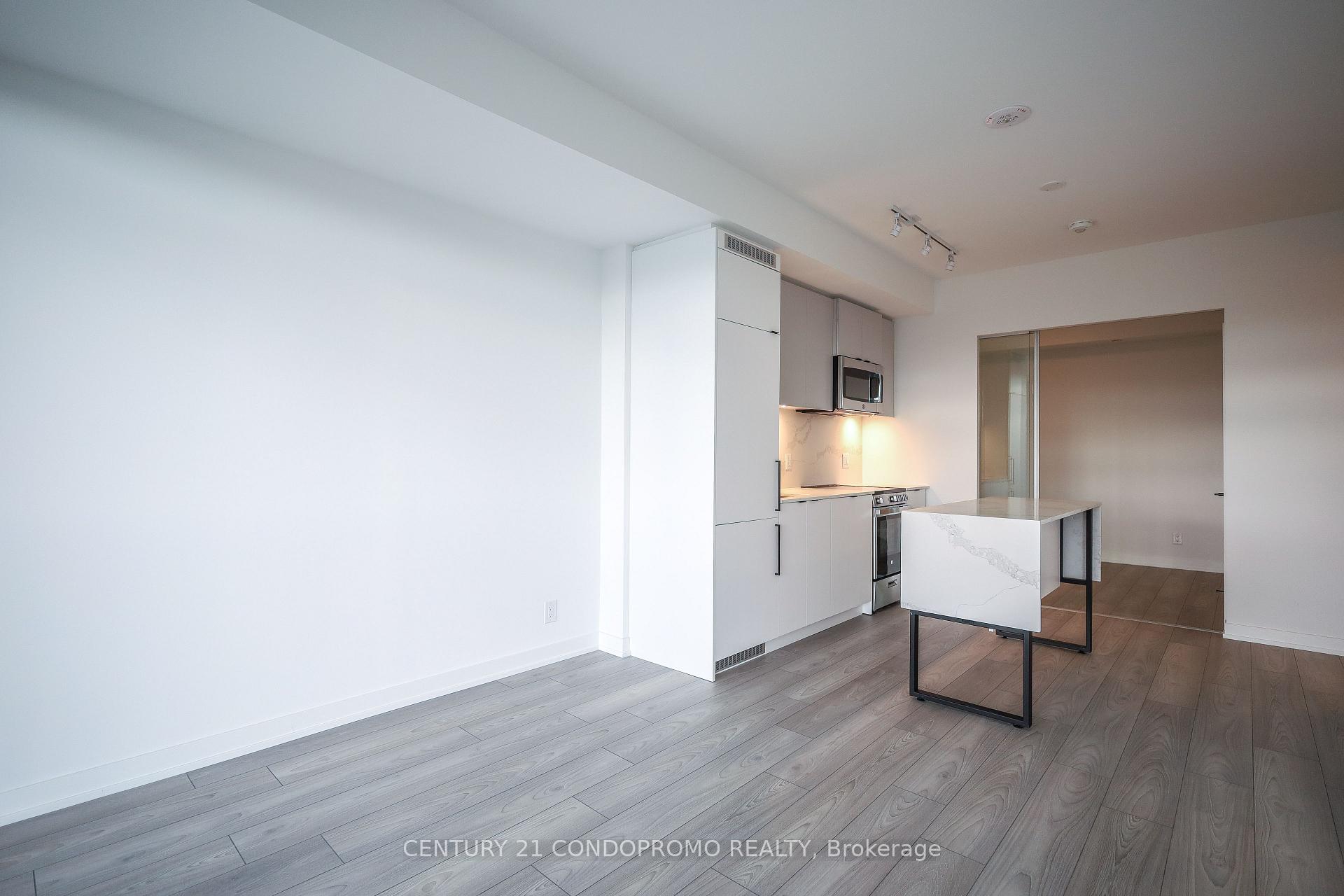 Photo 9 of Unit 1511, 285 Dufferin Street, Toronto, South Parkdale — HOMEH
