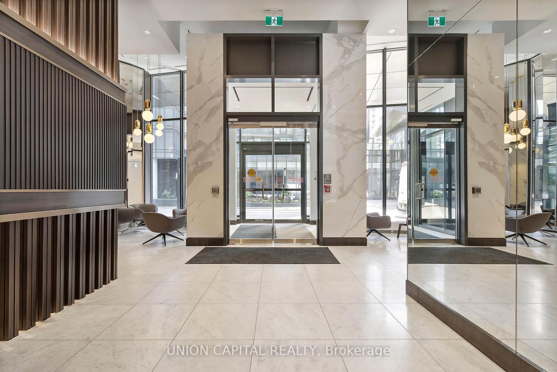 Photo 4 of Unit 508, 90 Queens Wharf Road, Toronto, Waterfront Communities — HOMEH