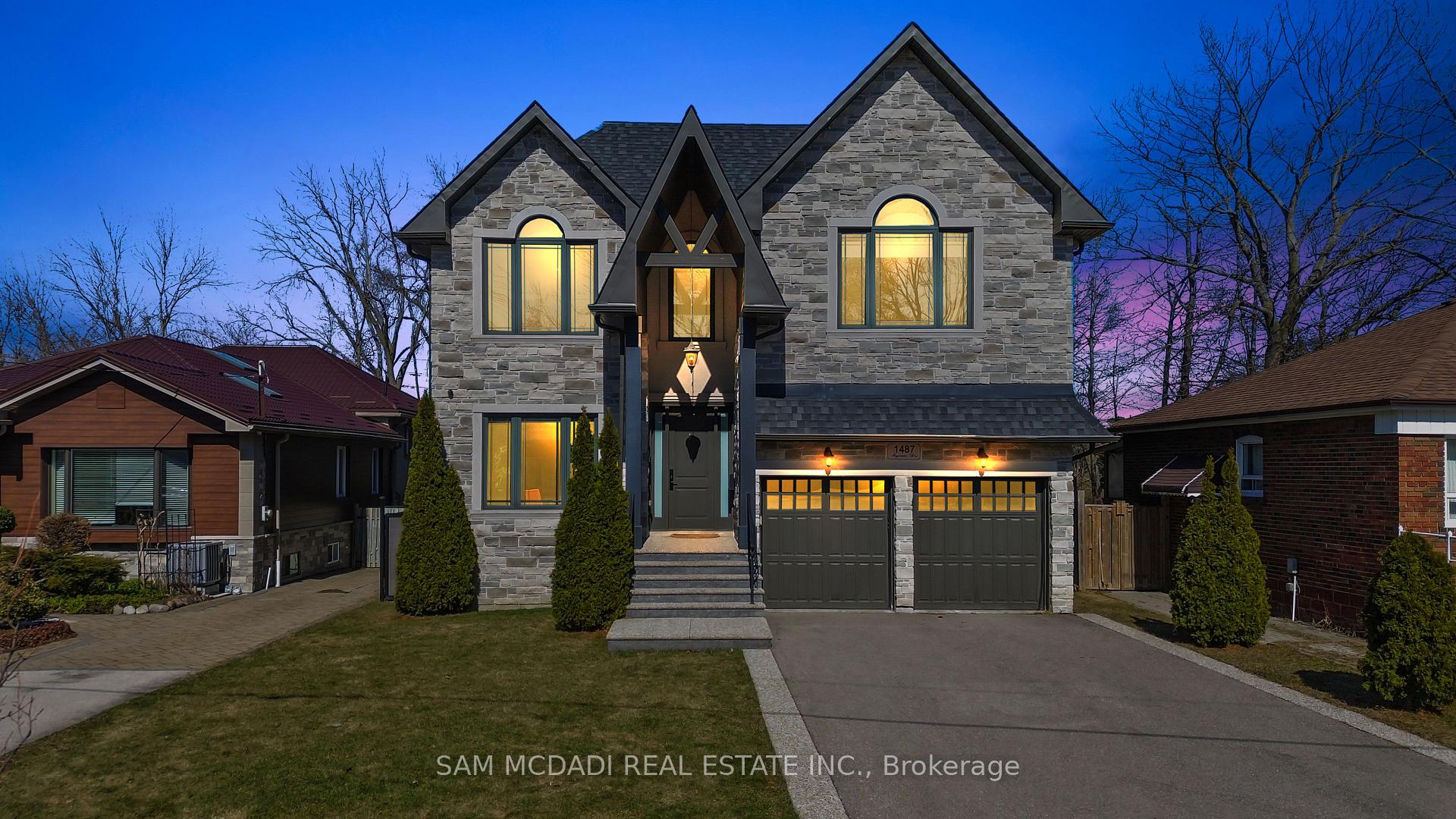 Photo 2 of 1487 Myron Drive, Mississauga, Lakeview — HOMEH