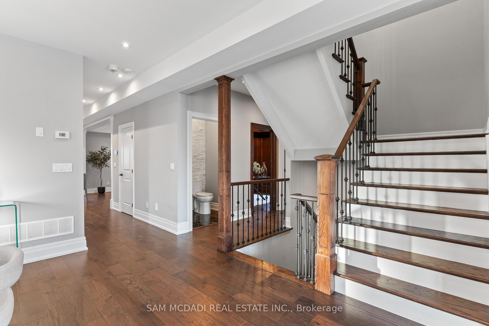 Photo 19 of 1487 Myron Drive, Mississauga, Lakeview — HOMEH