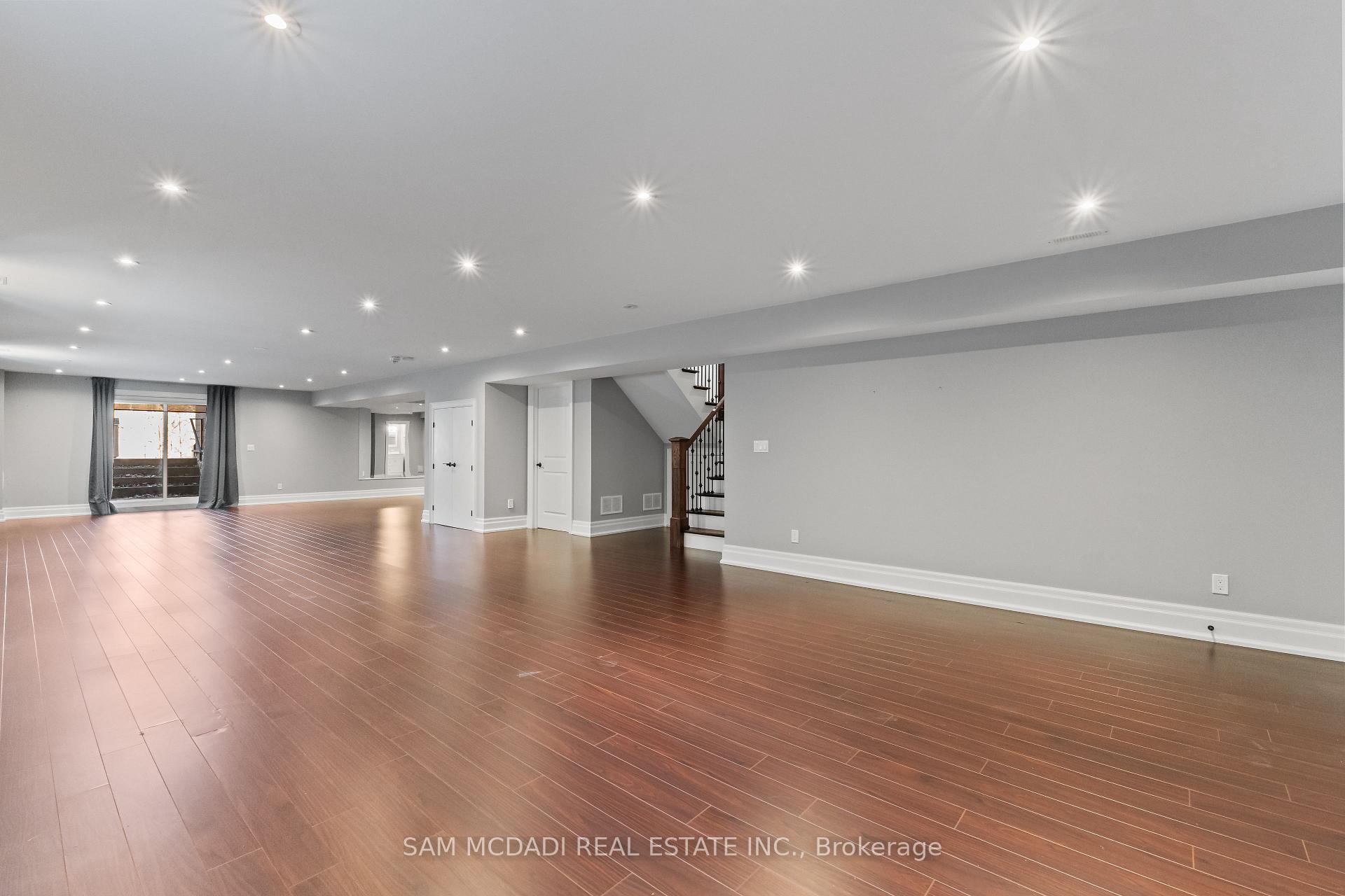 Photo 33 of 1487 Myron Drive, Mississauga, Lakeview — HOMEH