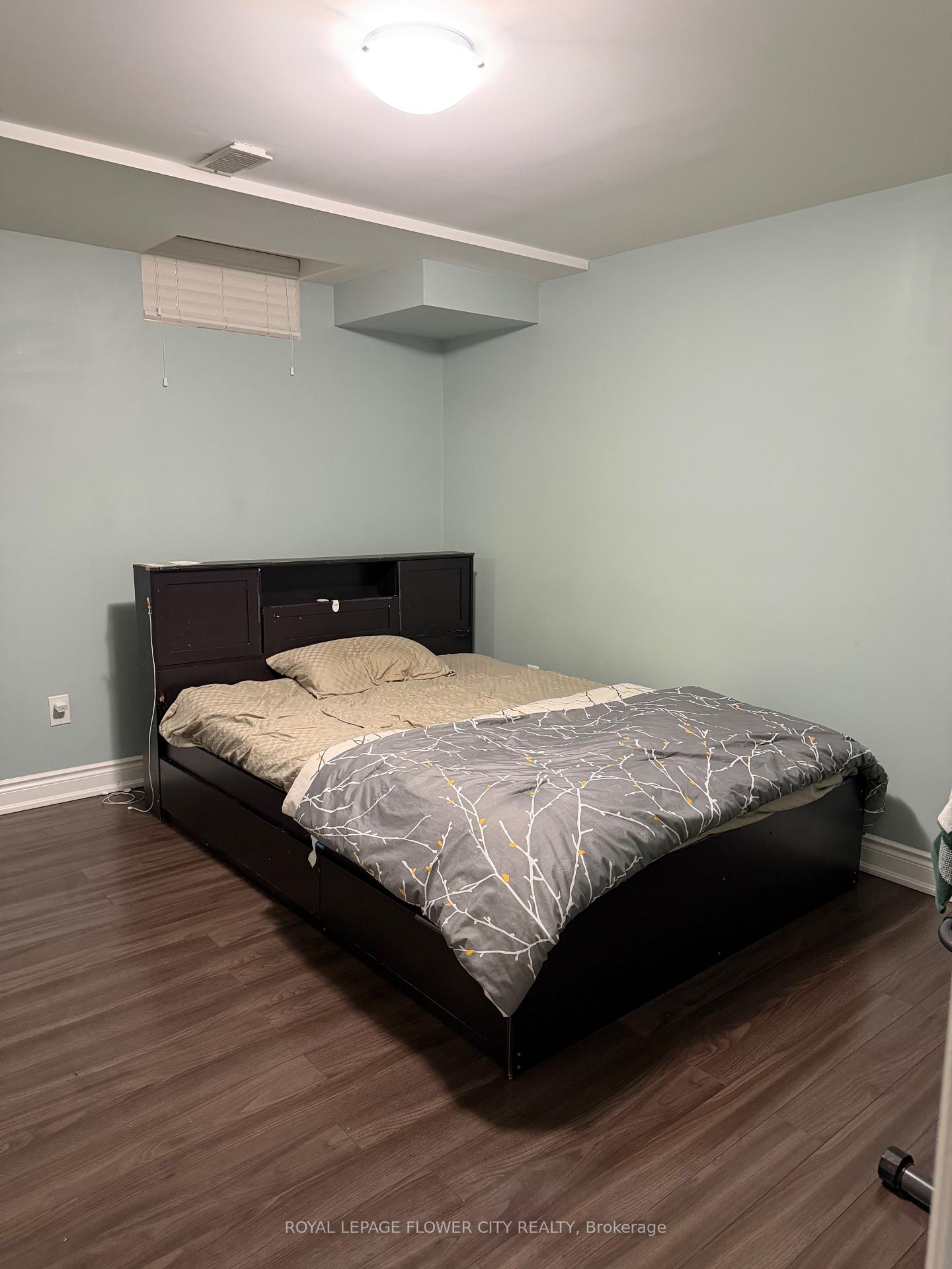 Photo 8 of 24 Speedwell Street, Brampton, Credit Valley — HOMEH