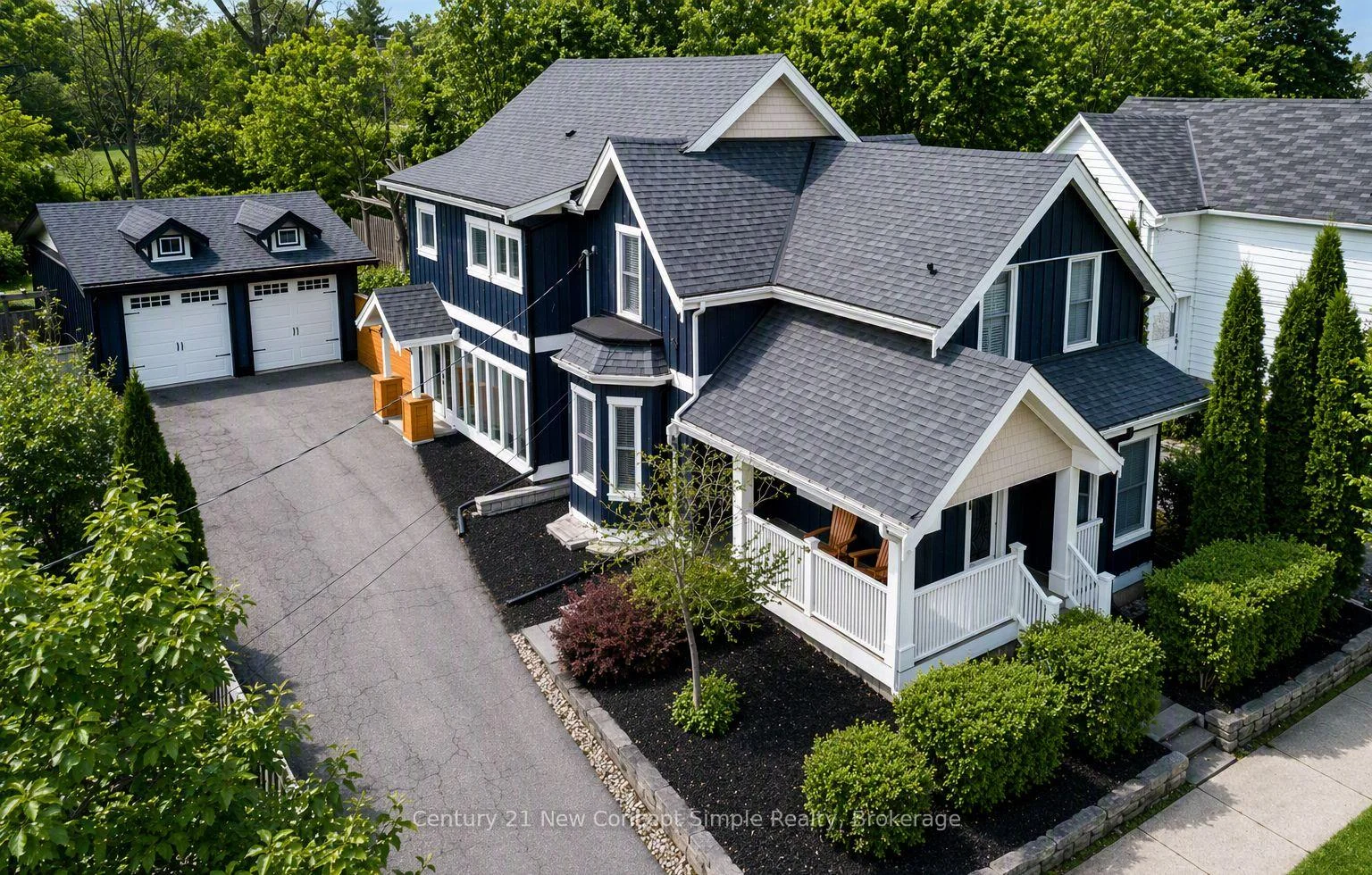 Photo 12 of 56 Machell Avenue, Aurora, Aurora Village — HOMEH
