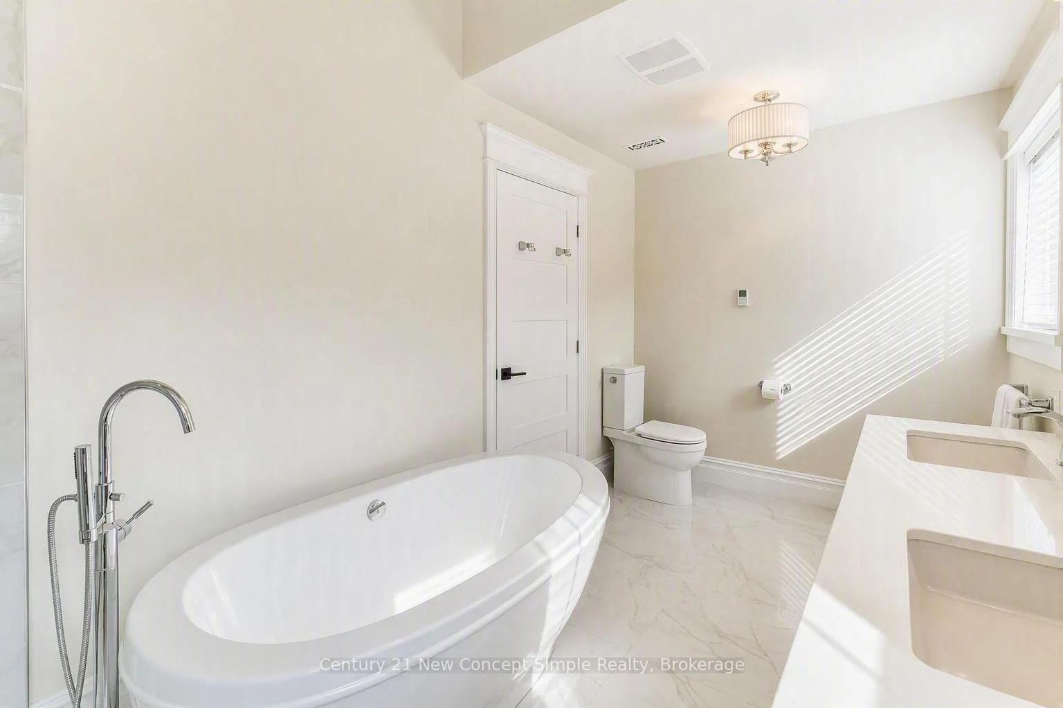 Photo 55 of 56 Machell Avenue, Aurora, Aurora Village — HOMEH