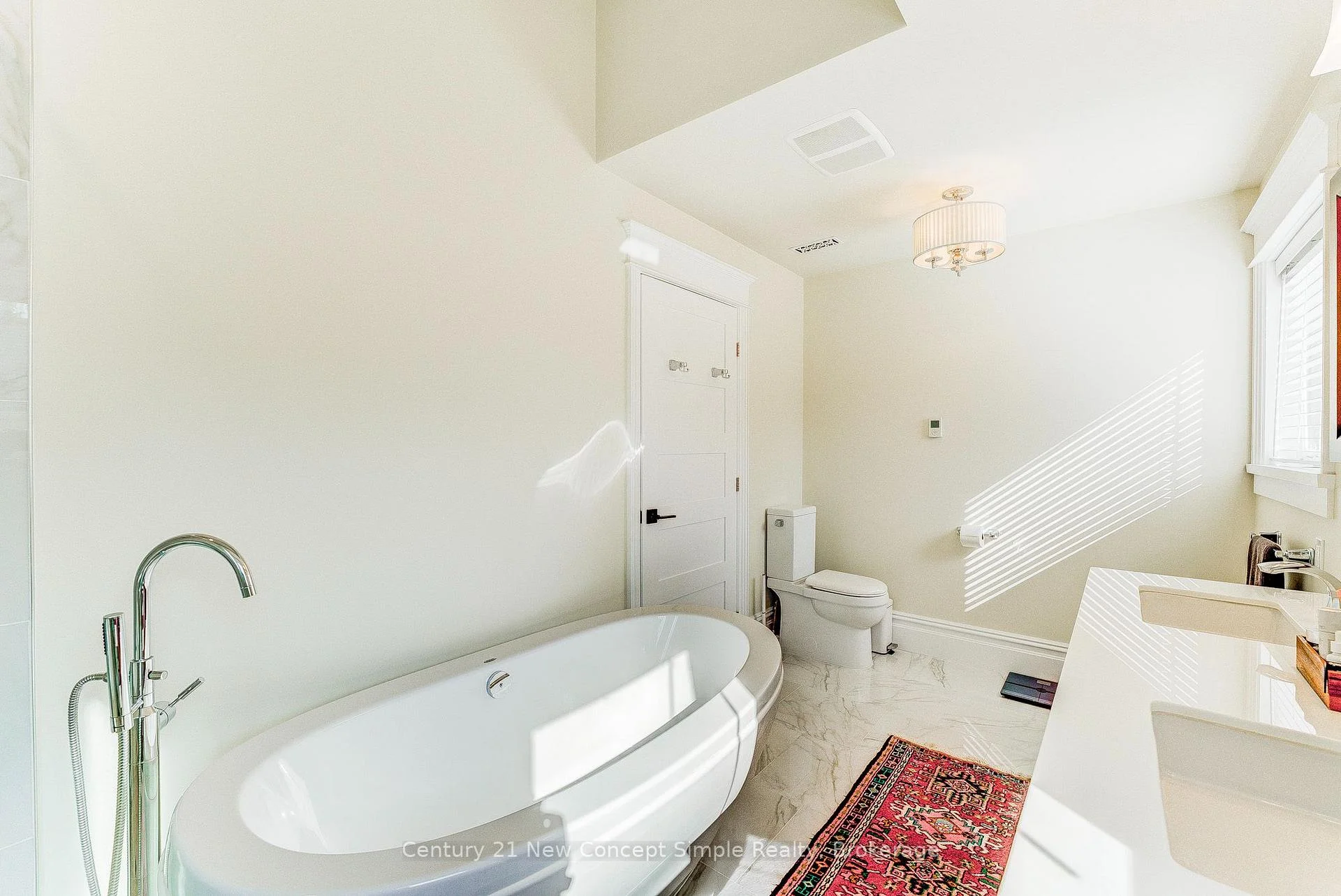 Photo 80 of 56 Machell Avenue, Aurora, Aurora Village — HOMEH