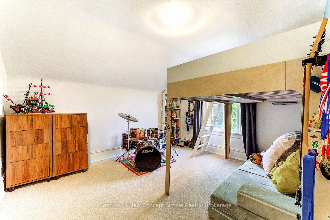 Photo 89 of 56 Machell Avenue, Aurora, Aurora Village — HOMEH