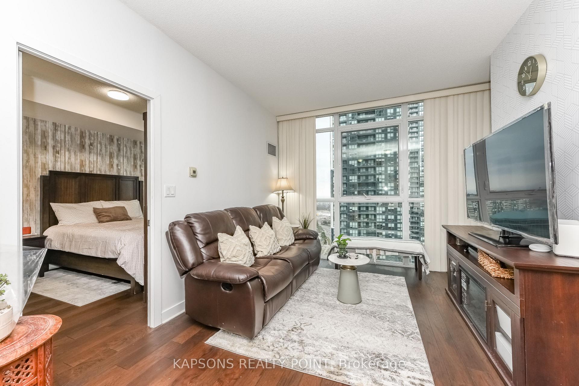 Photo 8 of Unit 2204, 4070 Confederation Parkway, Mississauga, City Centre — HOMEH