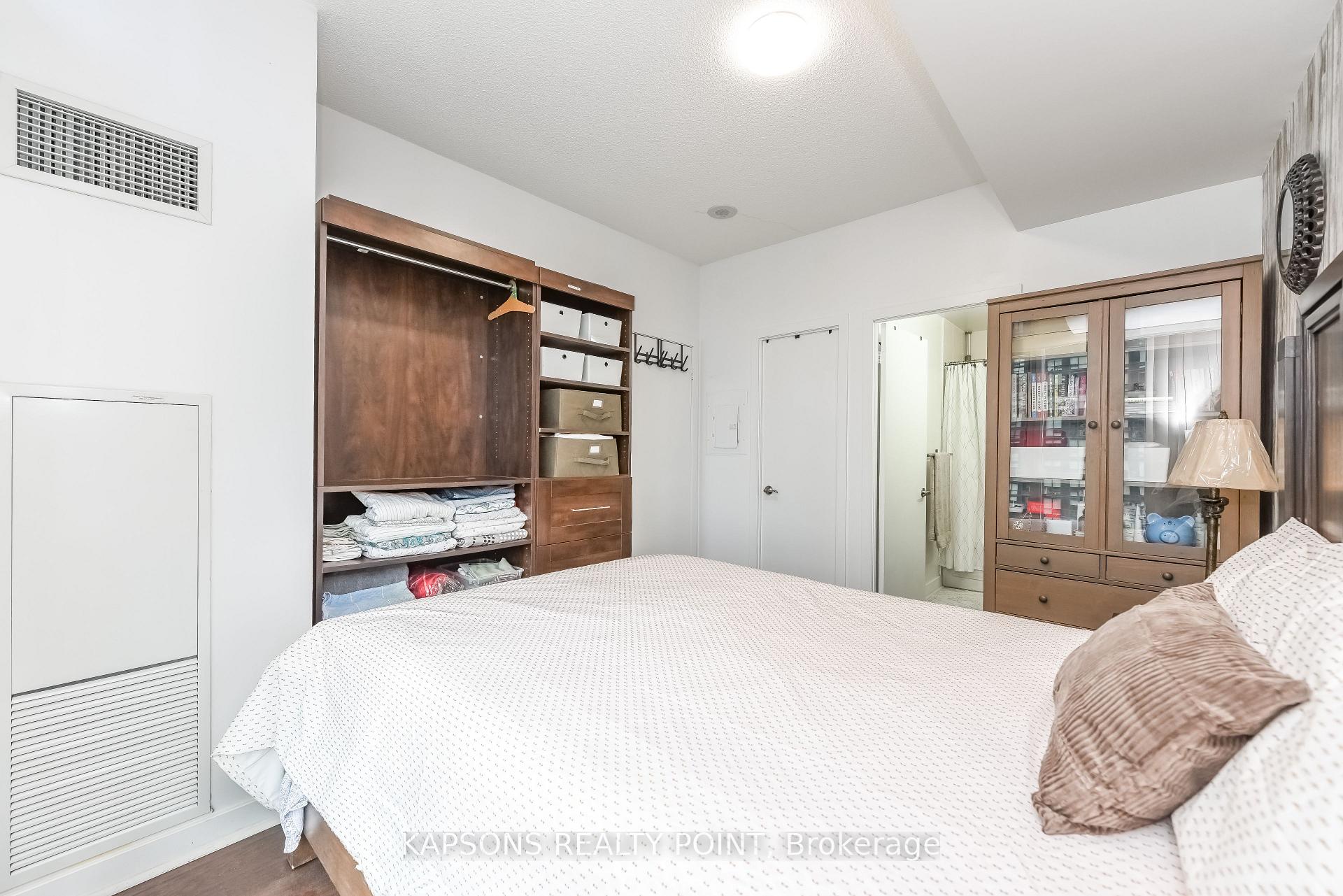 Photo 15 of Unit 2204, 4070 Confederation Parkway, Mississauga, City Centre — HOMEH