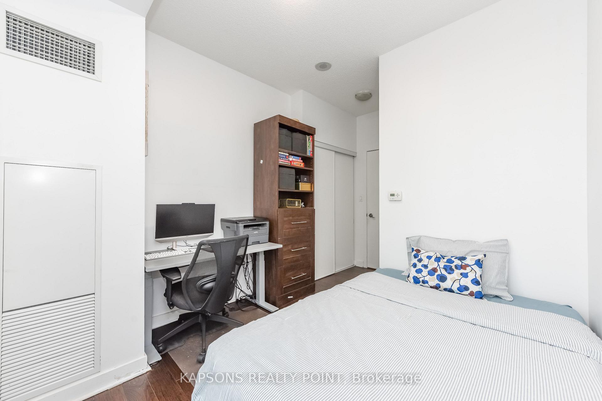 Photo 19 of Unit 2204, 4070 Confederation Parkway, Mississauga, City Centre — HOMEH