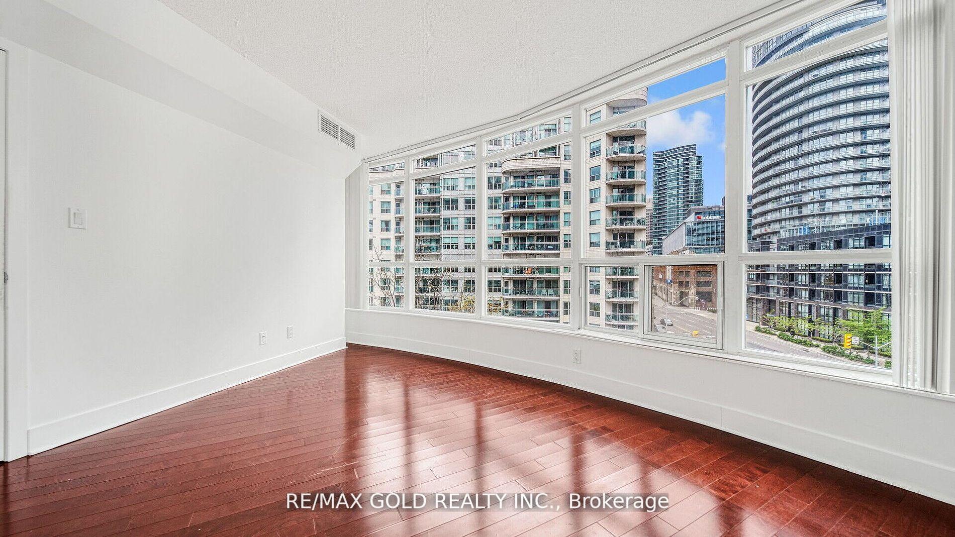 Photo 22 of Unit 509, 550 Queens Quay W, Toronto, Waterfront Communities — HOMEH