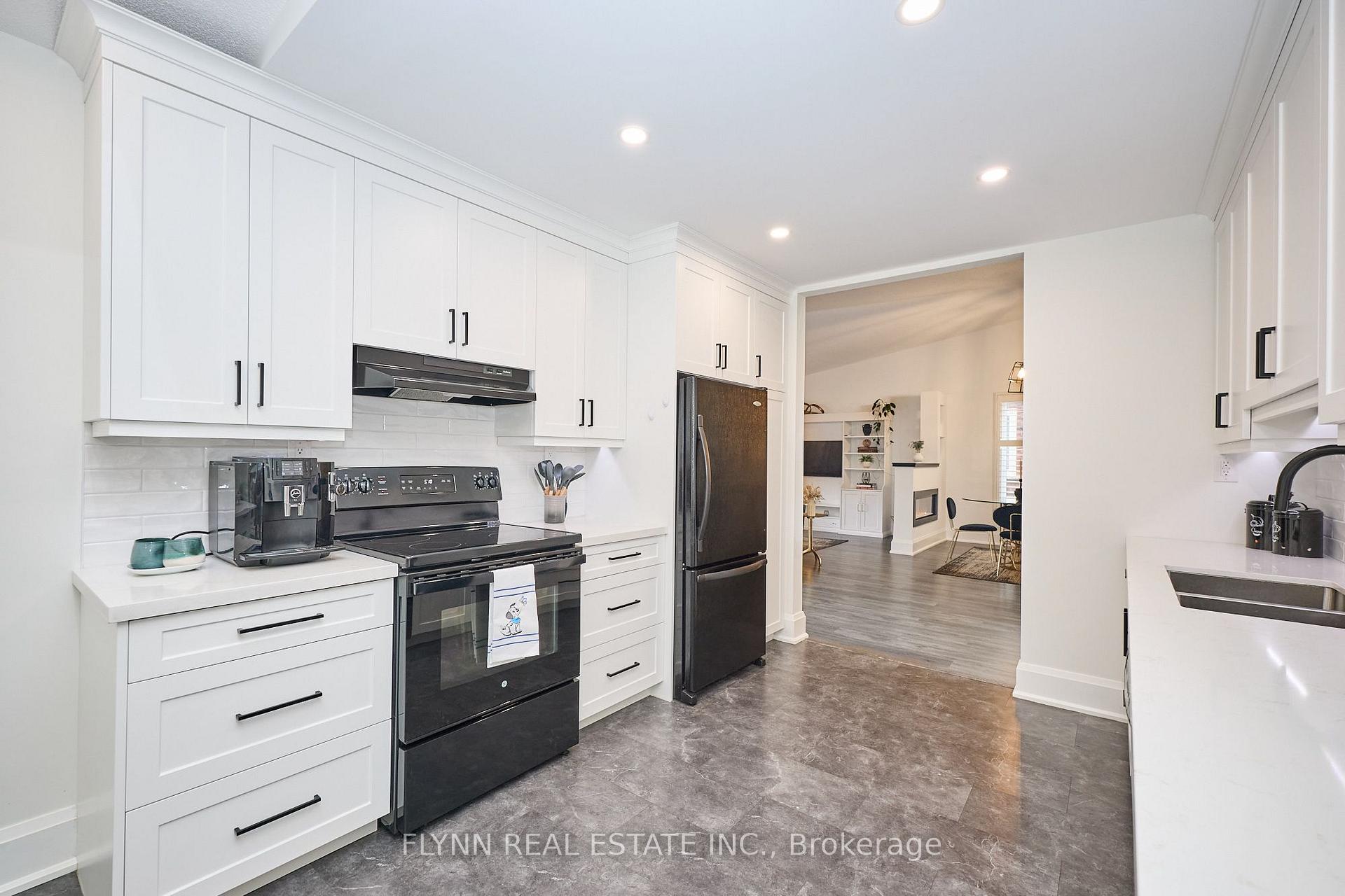 Photo 23 of 3907 Cardinal Drive, Niagara Falls, Mt. Carmel — HOMEH