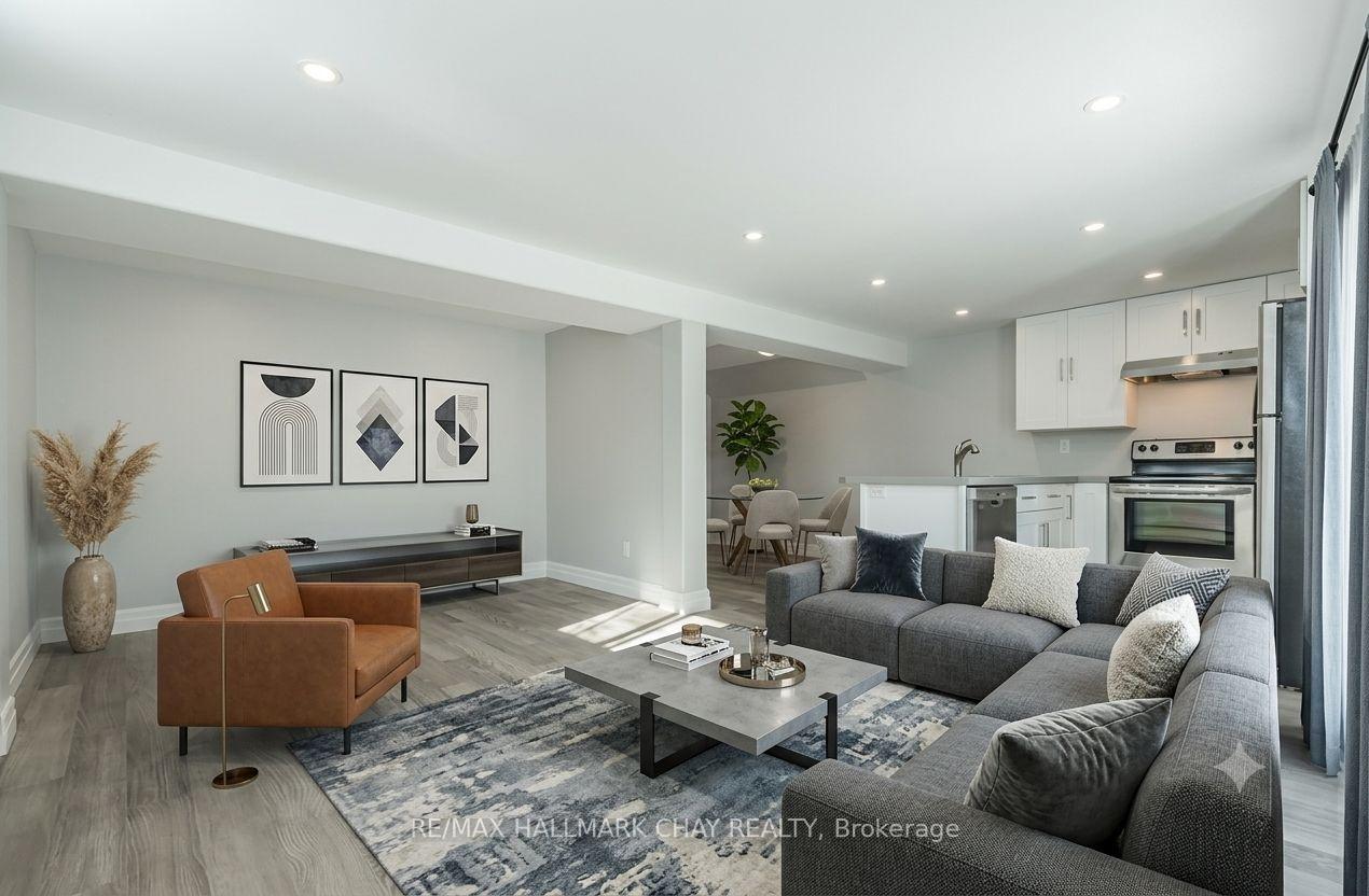 Photo 2 of Unit lower, 33A Grove Street E, Barrie, Wellington — HOMEH