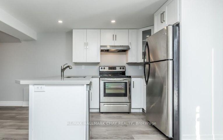Photo 7 of Unit lower, 33A Grove Street E, Barrie, Wellington — HOMEH