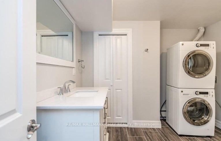 Photo 13 of Unit lower, 33A Grove Street E, Barrie, Wellington — HOMEH