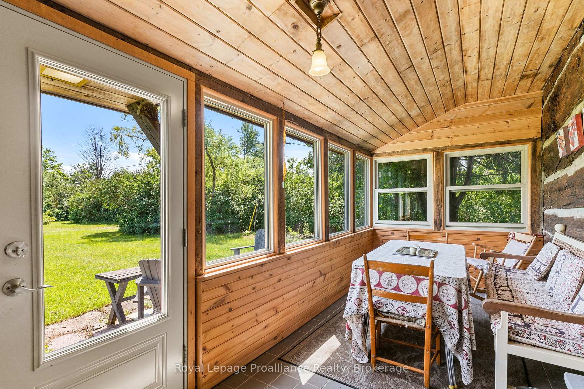 Photo 6 of 452 Lasswade Road, North Kawartha — HOMEH