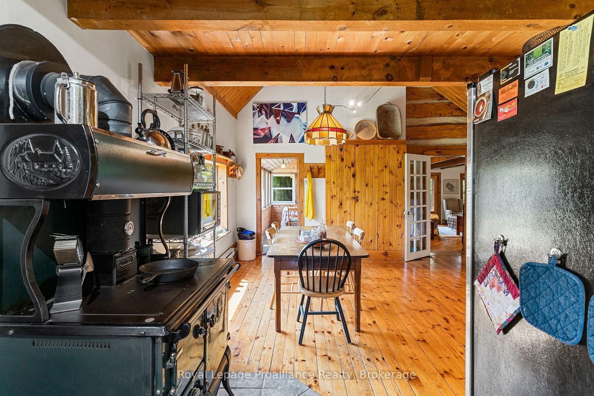 Photo 11 of 452 Lasswade Road, North Kawartha — HOMEH