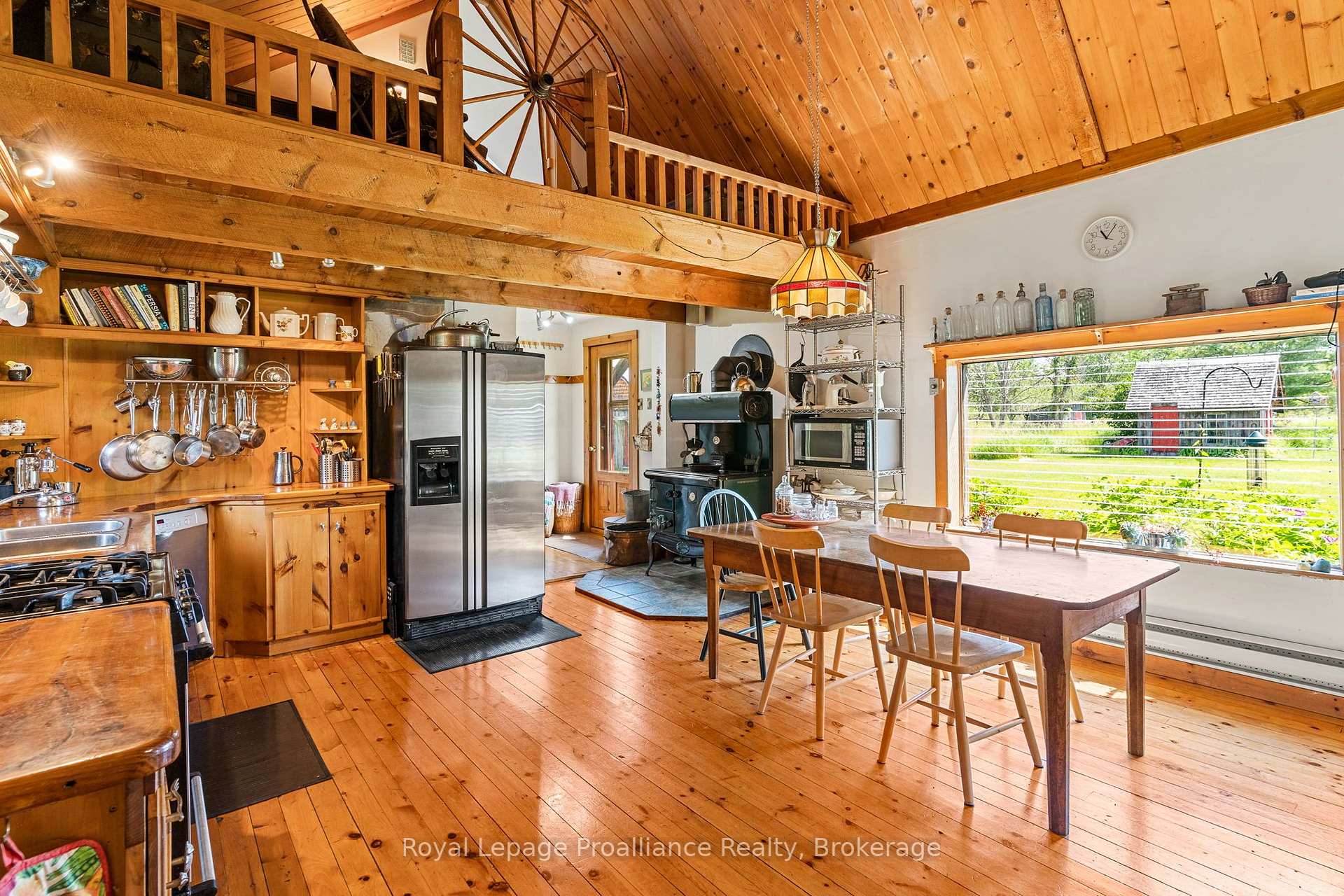 Photo 12 of 452 Lasswade Road, North Kawartha — HOMEH