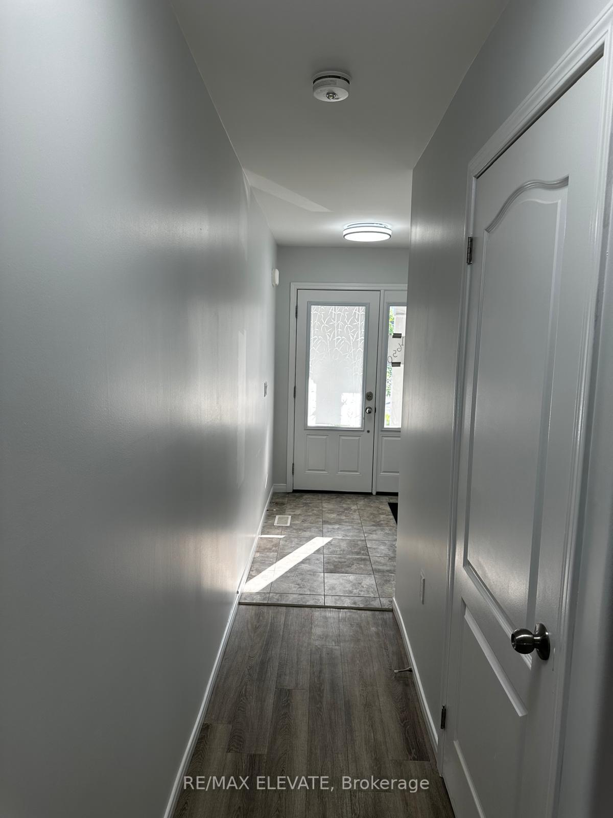 Photo 3 of 1650 Hetherington Drive, Peterborough, Northcrest Ward 5 — HOMEH