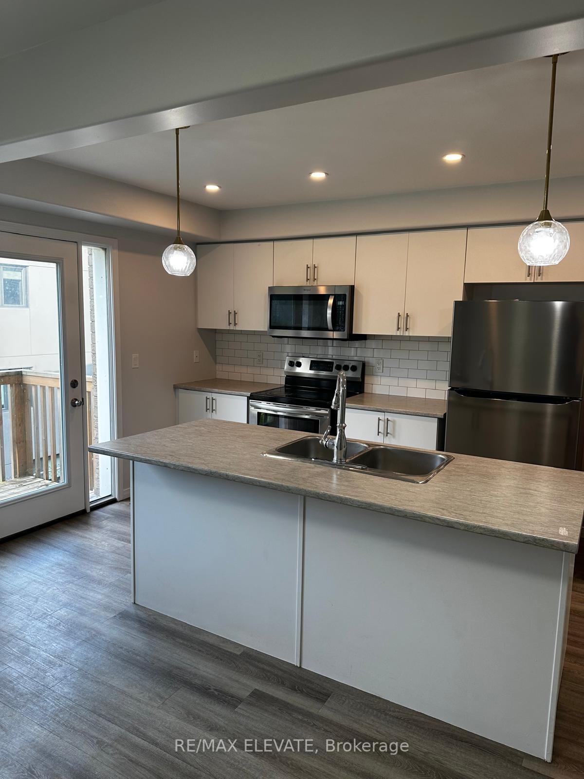 Photo 7 of 1650 Hetherington Drive, Peterborough, Northcrest Ward 5 — HOMEH
