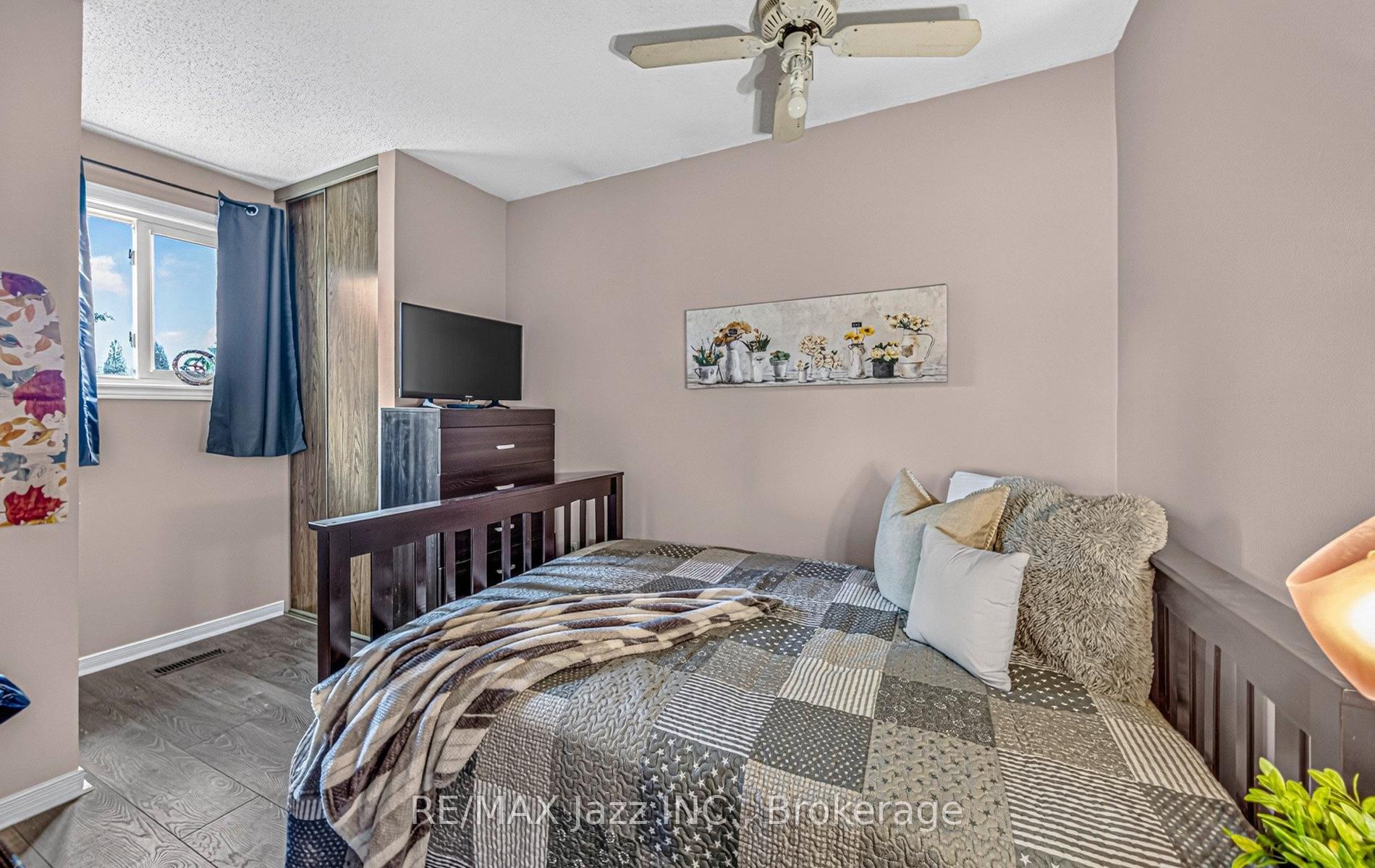 Photo 12 of 1387 Ritson Road S, Oshawa, Lakeview — HOMEH