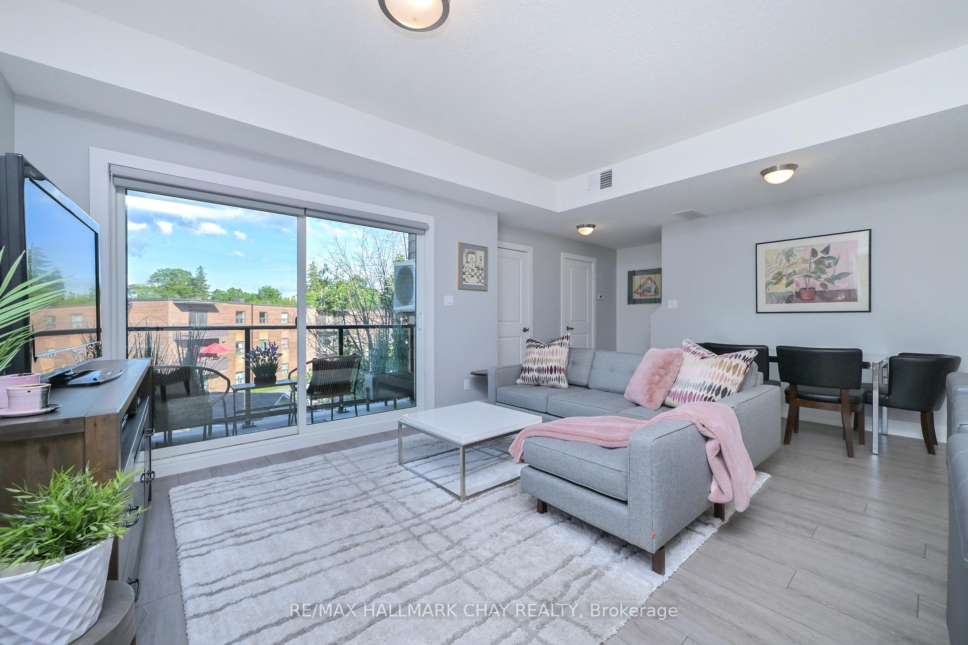 Photo 12 of Unit 312, 17 Centre Street, Orangeville — HOMEH