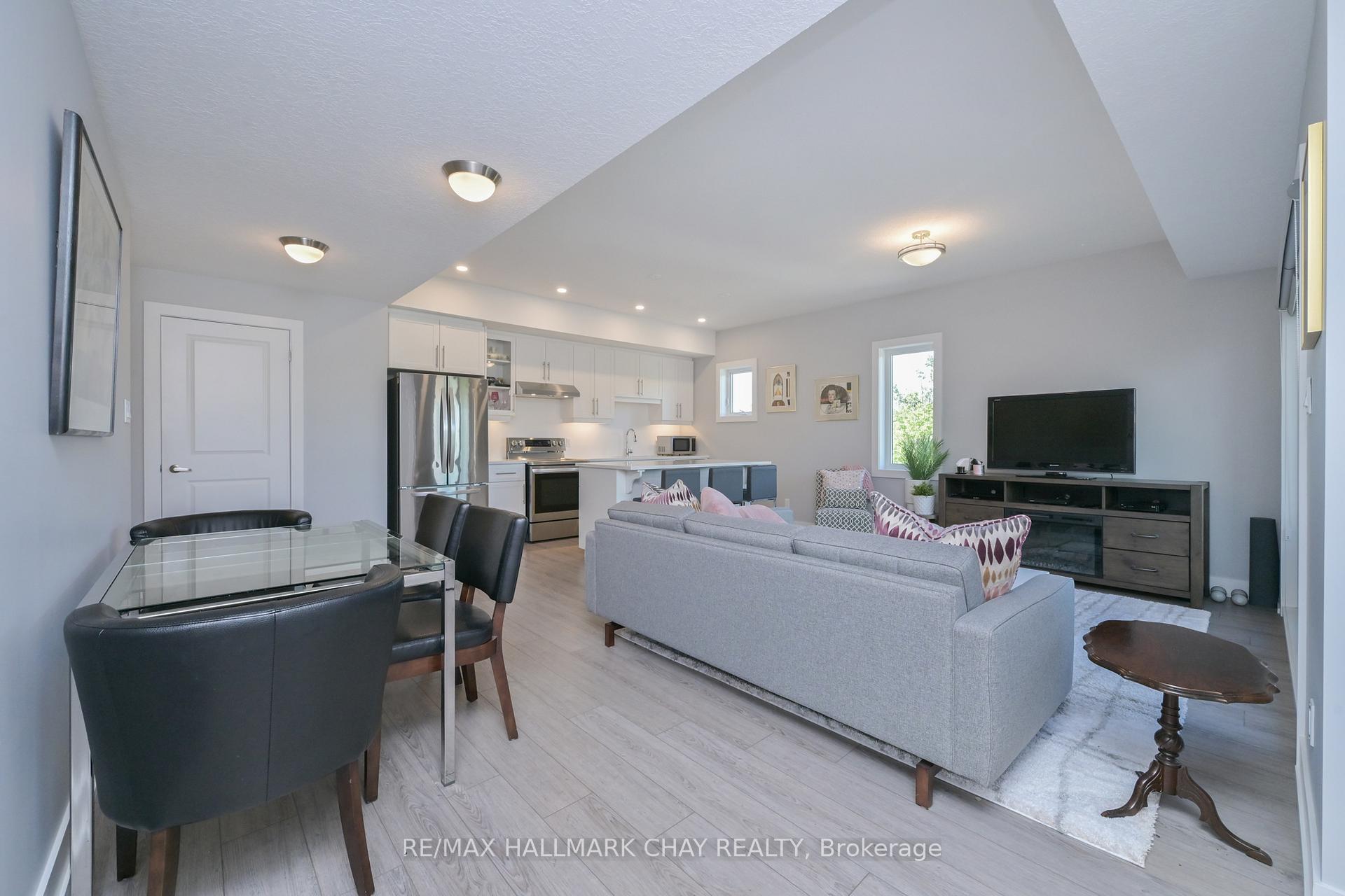 Photo 16 of Unit 312, 17 Centre Street, Orangeville — HOMEH